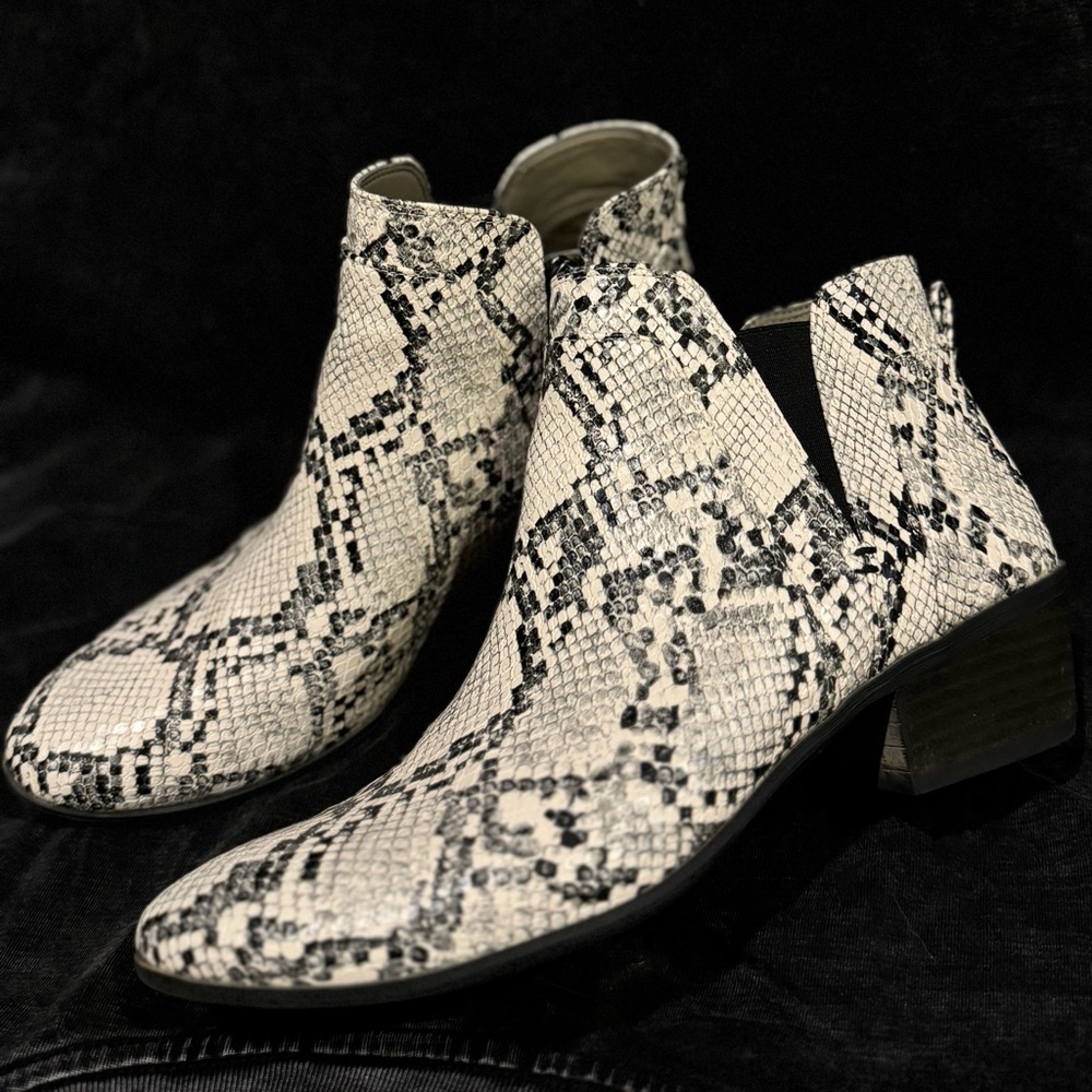 Faux Snake Skin Chelsea Boots